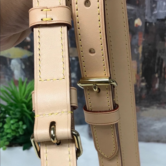 LOUIS VUITTON VACHETTA STRAP - Picture 5 of 10